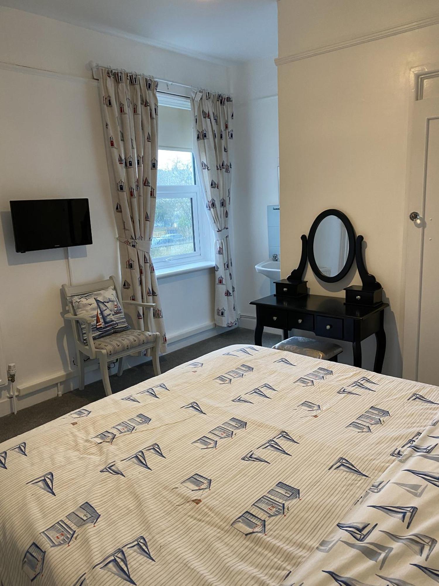 The Rosefield Hotel Weymouth Szoba fotó